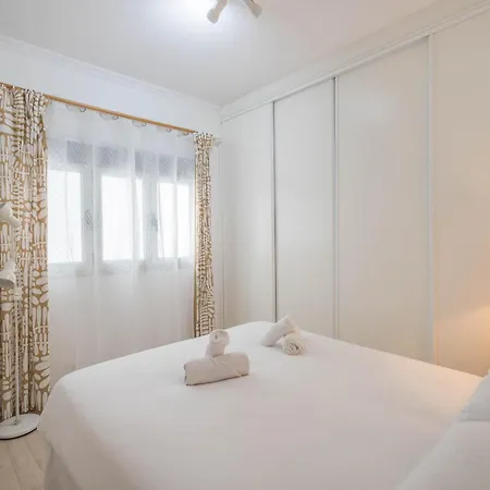 Cozy Mesa Y Lopez House&courtyard 5min Walking To Canteras *