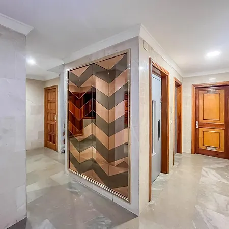 Cozy Mesa Y Lopez House&courtyard 5min Walking To Canteras Apartman