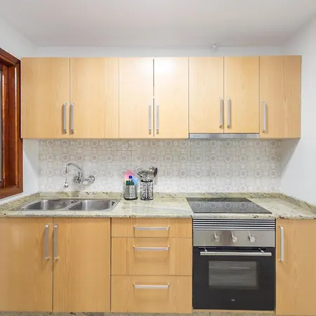 Cozy Mesa Y Lopez House&courtyard 5min Walking To Canteras شقة لاس بالماس دي غران كاناريا